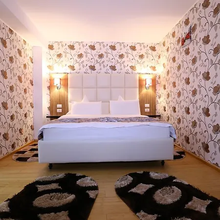 Ξενοδοχείο Articus Κραϊόβα