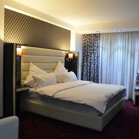 Articus Ξενοδοχείο Κραϊόβα