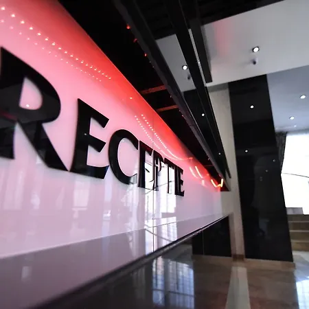 Ξενοδοχείο Articus Κραϊόβα