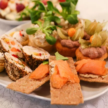 Ξενοδοχείο Articus 4*