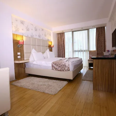 Articus Κραϊόβα